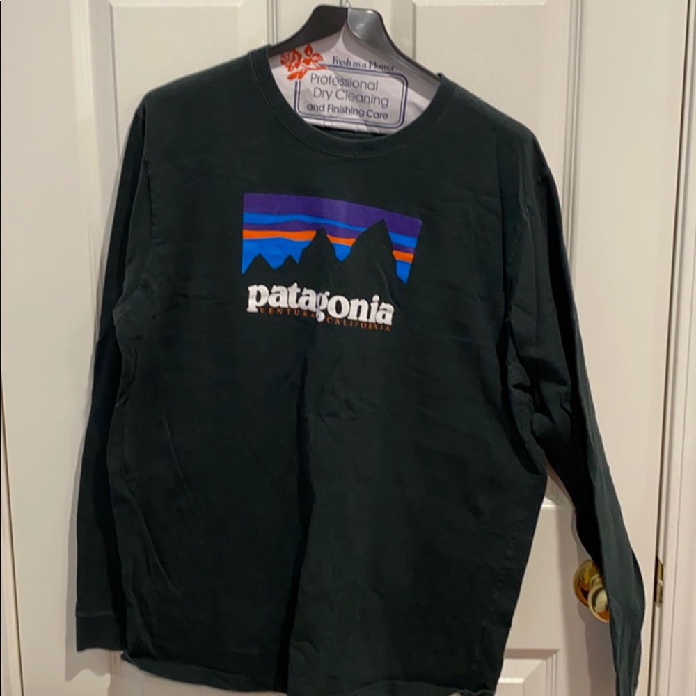 Patagonia Dark Green Long Sleeve